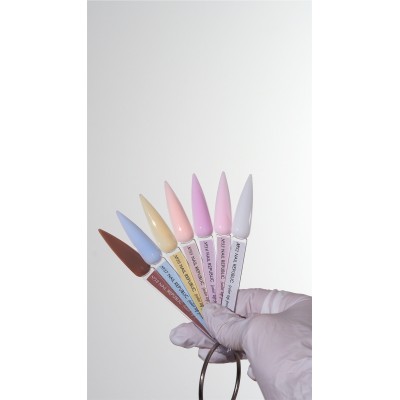 NR COLOR TOP PROTECTOR №32 c UV фильтром, 10 мл NR COLOR TOP PROTECTOR №32 c UV фильтром, 10 мл