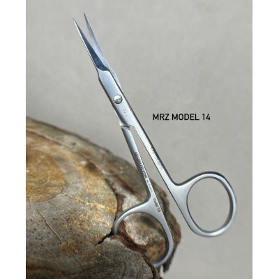 Ножницы MRZ model 14, длина 112 мм, матовое покрытие Ножницы MRZ model 14, длина 112 мм, матовое покрытие